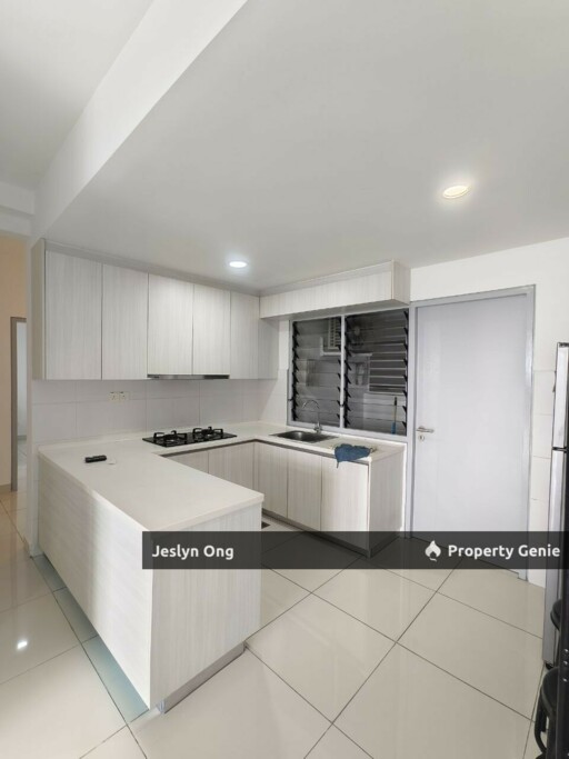 3 Bedrooms Apartment at 1 Tebrau Johor Bahru for Rent