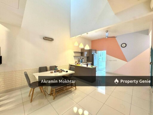 Freehold & Renovated | 2-STOREY TERRACE Parkfield Residences TROPICANA HEIGHTS, KAJANG