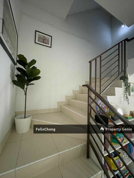 Scientex Senai 3 Sty Terrace,Jalan Scientex Jaya,Senai,Renovated,Bumi Lot