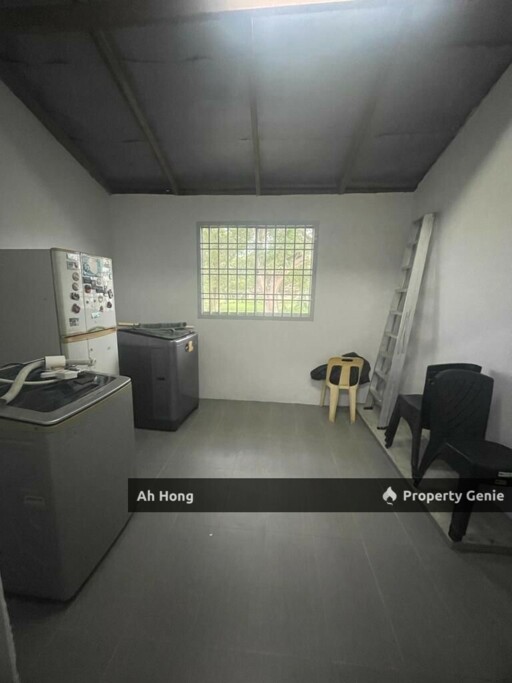 Full Loan / Bukit Indah / Double Storey End Lot / Low Deposit