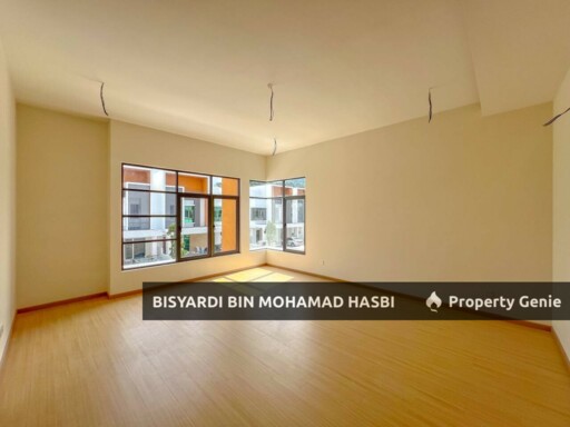 2 STOREY SEMI DETACHED, SEMANJA GARDEN HOMES KAJANG .