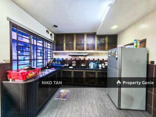 Jalan Bayu 2Sty Endlot Bandar Seri Alam Masai