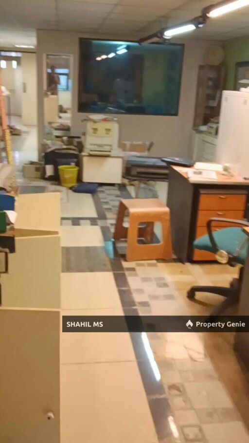 JOHOR BAHARU || LARKIN PERDANA || RUANG PEJABAT || 1517 SQFT || BUMI LOT || LEASEHOLD || RM300,000 || (sp117-1125)