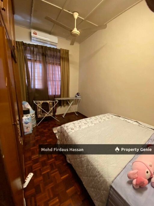 Double Storey Taman Pekaka Sungai Dua, Gelugor Penang. Near Usm