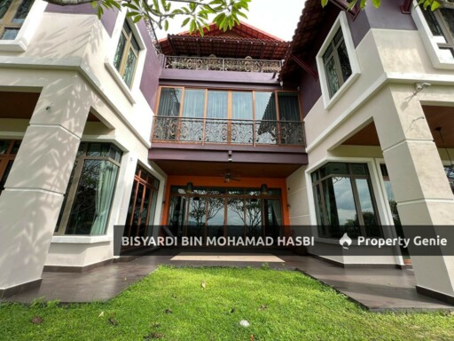 FACING OPEN 3 STOREY BUNGALOW, MONTEREZ GOLF & COUNTRY CLUB, SHAH ALAM .