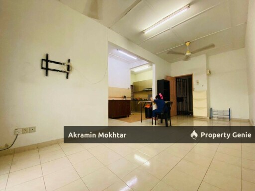 VACANT READY MOVE-IN & 2 PARKING | Pangsapuri Danaumas Seksyen 7 @ Shah Alam FOR SALE!