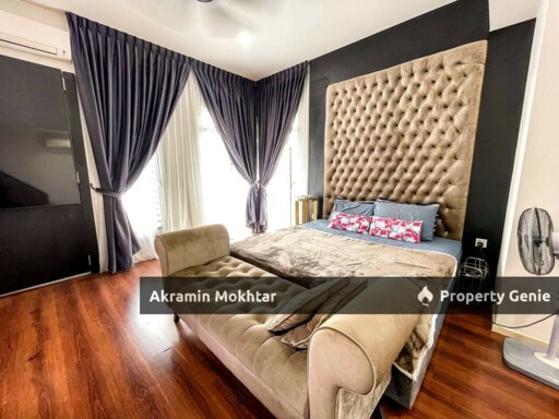 FREHOLD & RENOVATED | 3 Storey Semi-D Lambaian Residence, Kajang