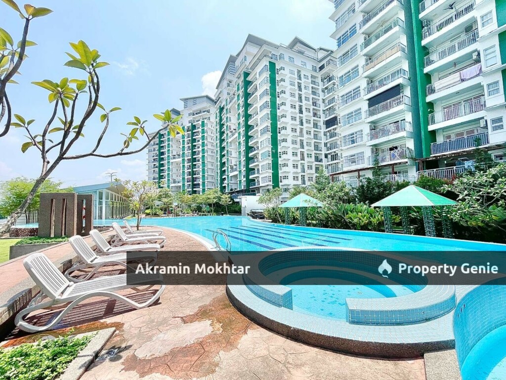 Corner Unit & 2 Covered Parking | D'Pines Condominium, Taman Nirwana, Ampang