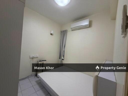 N-PARK CONDOMINIUM 700sf LOW FLOOR POOL VIEW FULLY RENOVATED BATU UBAN