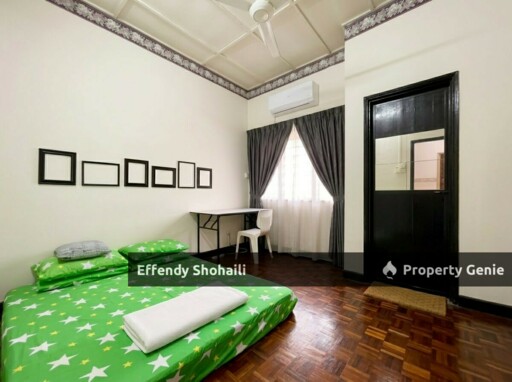 BANDAR SRI DAMANSARA SD10 TERRACE