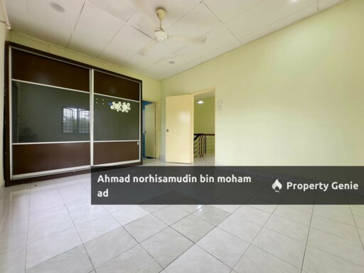 Corner Lot! Taman Bukit Subang U16 Shah Alam, Double Storey for Sale