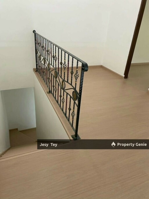 Taman Molek 1.5 Storey Corner Terrace House Rent