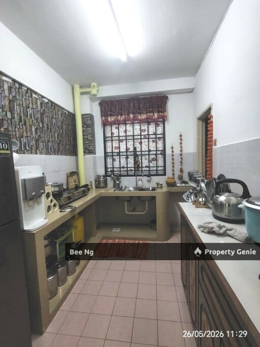Sri Selera Court / Taman Tan Sri Yaacob / Medium Cost Apartment
