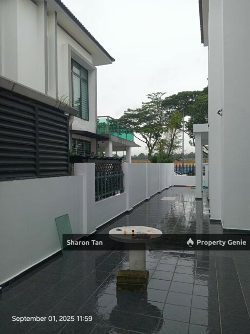 2 Storey Cluster House Taman Kota Masai Freehold Non Bumi Lot Vacant near Lotus