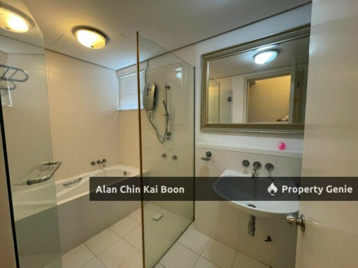 One Jelatek Residence Fully Furnished Condominium  with 2 Car Park Walking Distance to LRT Station
