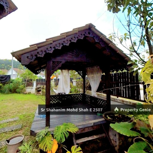 Corner Lot Double Storey Semi-D Cluster, Bayu Suria , Bandar Puncak Alam , Selangor
