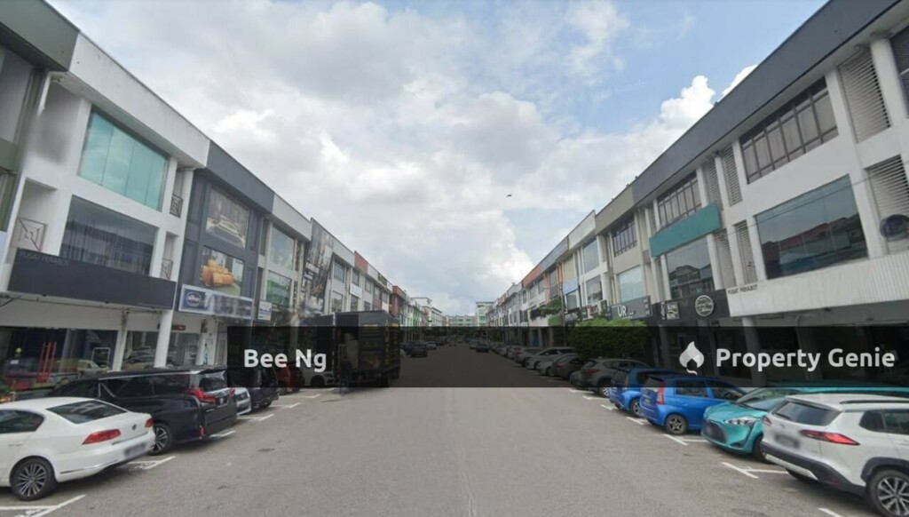 Taman Molek/ground floor shop lot