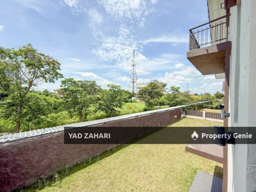 Ken Rimba Jimbaran Seksyen 16, Shah Alam | 2.5 Storey Terrace 5 Bedrooms | RM1.6M - Cornerlot and Fully Renovated