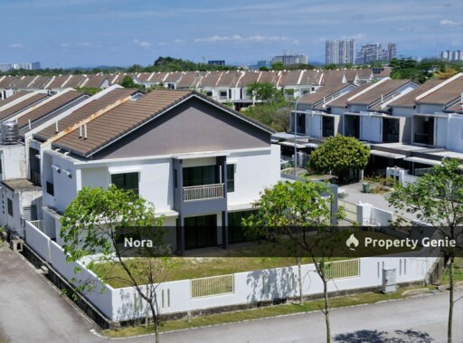 FOR SALE | EXCLUSIVE CORNER LOT LAMAN DELFINA, NILAI IMPIAN