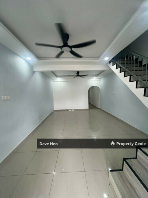 Taman Indah Jaya • 2-Storey House • 4Beds 2Baths • Unfurnished