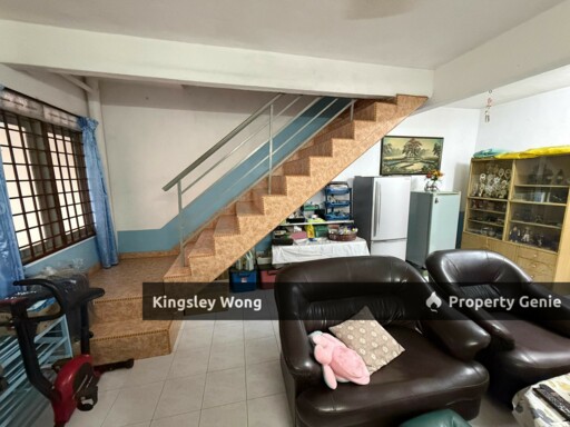 Klebang Jaya Double Storey Terrace House Move In Condition Empty land at back 5 min to Mall Schools