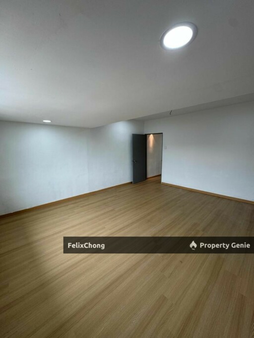 Desa Harmoni 2 Sty Low Cost,Jalan Harmoni,Johor Bahru,Renovated