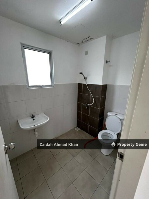 Aury Iringan Bayu Double Storey Terrace End Lot with Land