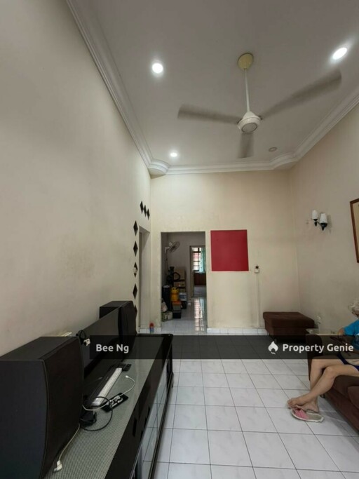 Taman Molek / Single Storey Terrace 22x75 / G&G
