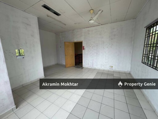 Freehold | Double Storey Corner Lot Terrace House @ Taman Pelangi Semenyih 1