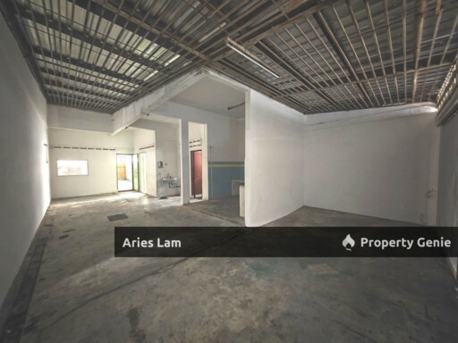 2 Storey Shoplot @ Taman Sentosa / JB Town /Near Taman Pelangi / Century Garden