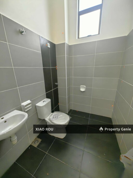 For Sales Taman Tiang Dua Bestari Single Bungalow Corner