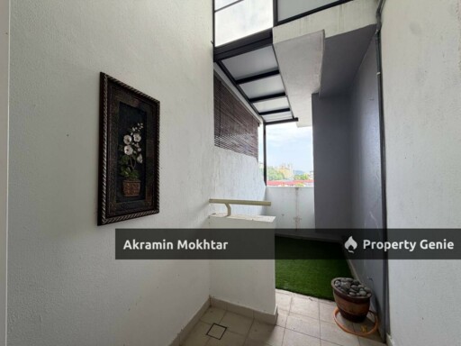 Freehold, Fully Furnished, Renovated & 1 Parking | Saville @ Taman Melawati