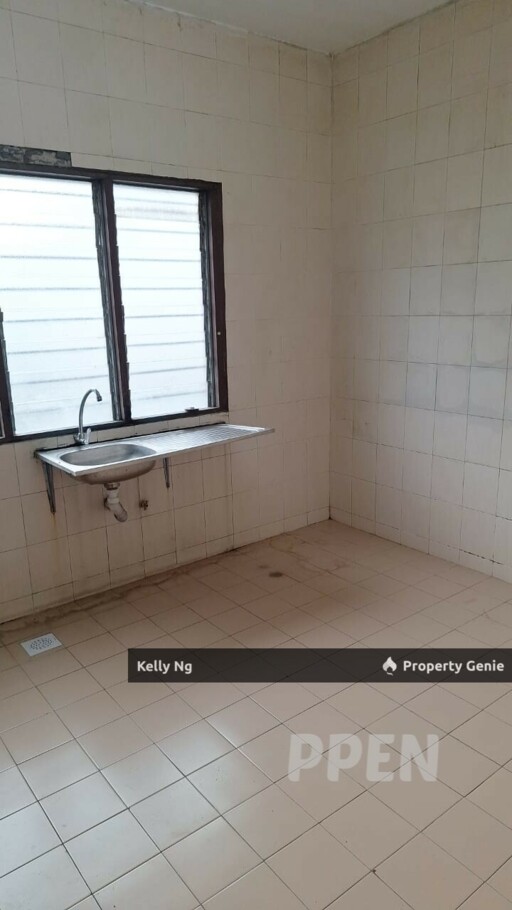 Double Sty Medium Cost House At Mutiara Bukit Kemuning Shah Alam Klang For Rent