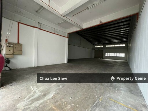 For RENT 🔔1.5 Storey Factory 📍Desa Cemerlang