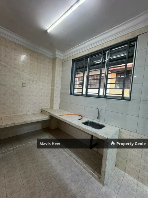 For Rent, Taman Rinting @JALAN BERINGIN 1X, 1.5-Storey, Partial Furnished