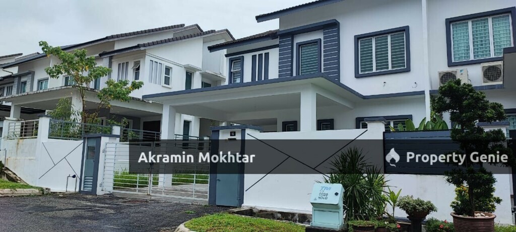 Freehold & Partially Furnished | 2 Storey Semi-D Bandar Teknologi Kajang, Semenyih
