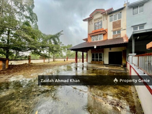 Taman Prima Tropika Seri Kembangan Corner Lot House For Sale