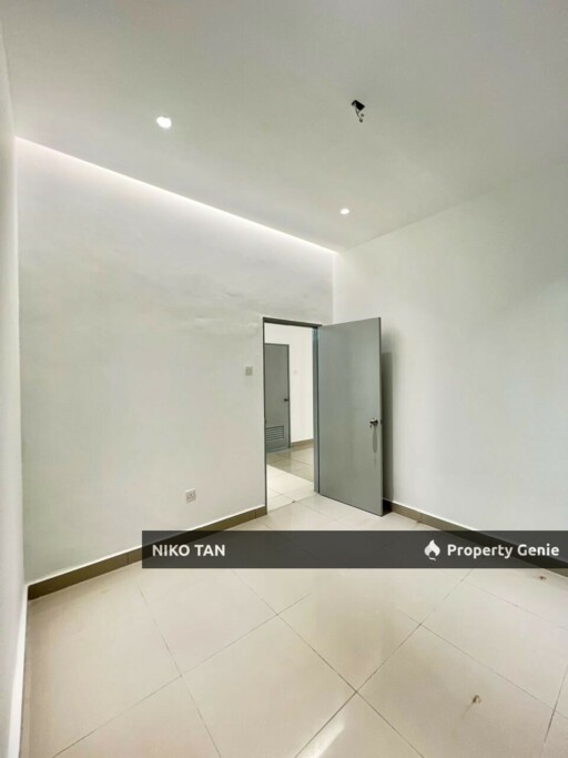 Jalan Pulasan 2Stry With Fully Renovated Taman Pulai Hijauan