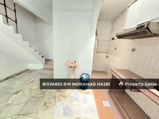2 STOREY TAMAN BERINGIN, JINJANG OFF JALAN IPOH, KUALA LUMPUR .