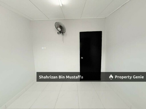 International Lot, End Lot, Taman Sri Saujana, Kota Tinggi, Johor