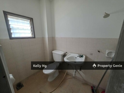 Double Sty House FACING NO HOUSE At Bandar Puteri Klang For Sale