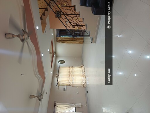 DOUBLE STOREY SEMI D CORNER SPACIOUS HOUSE FOR SALE