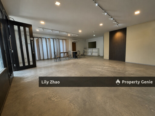 Warehouse cum Showroom cum Office hub for Rent, 11,200 sq ft📍Bundusan, Penampang, Kota Kinabalu.