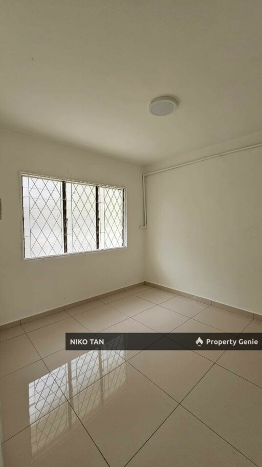 Cempaka Flat Renovated Kempas Tampoi For Sale