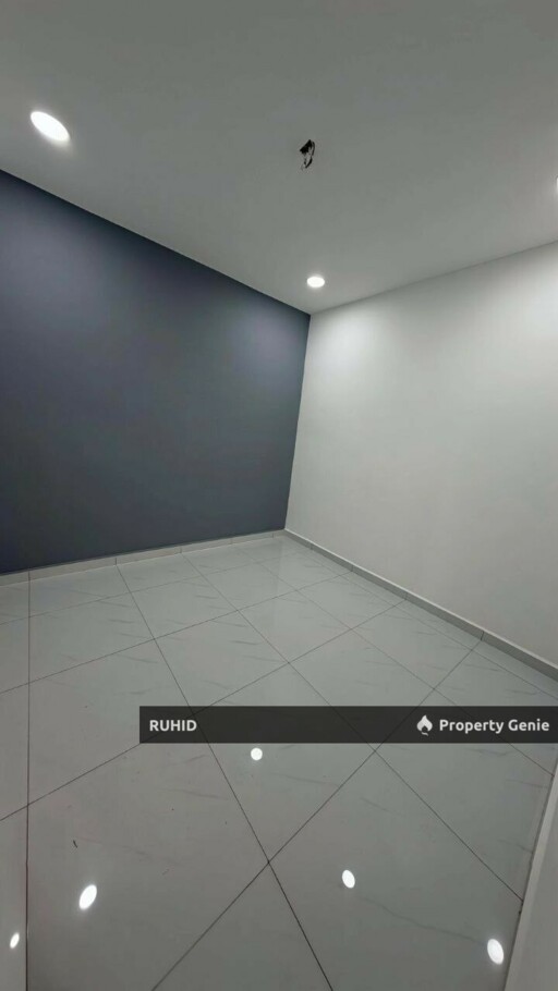 Renovated Single Storey House at Kampung Kiambang, Ulu Tiram