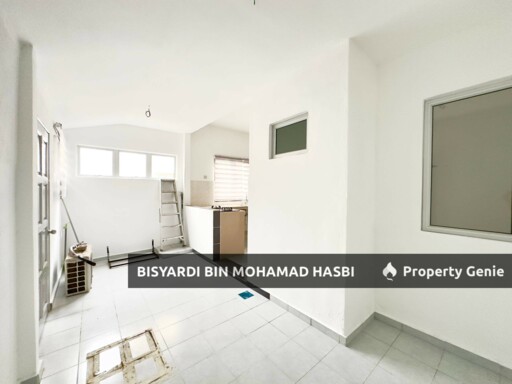 RENOVATED EXTENDED KITCHEN END LOT DOUBLE STOREY SAUJANA UTAMA 1, SUNGAI BULOH.