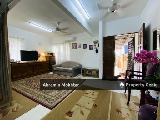 FREEHOLD, END LOT & FULLY RENOVATED | TAMAN PERMATA 2 STOREY TERRACE