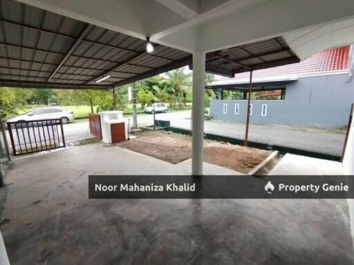 End Lot Double Storey, Banting Baru, Banting