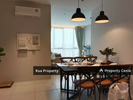 For Sale! Royal Richmond Gold Apartment @ Richmond Hill