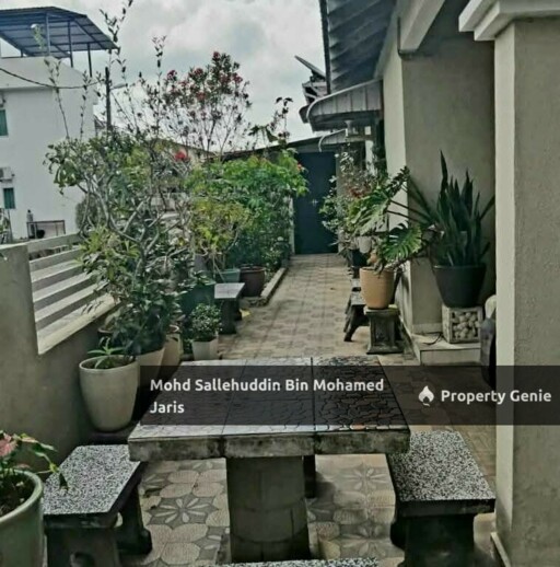 [FREEHOLD OPEN TITLE FULLY RENOVATED] TERES CORNER LOT AIR PUTIH KUANTAN